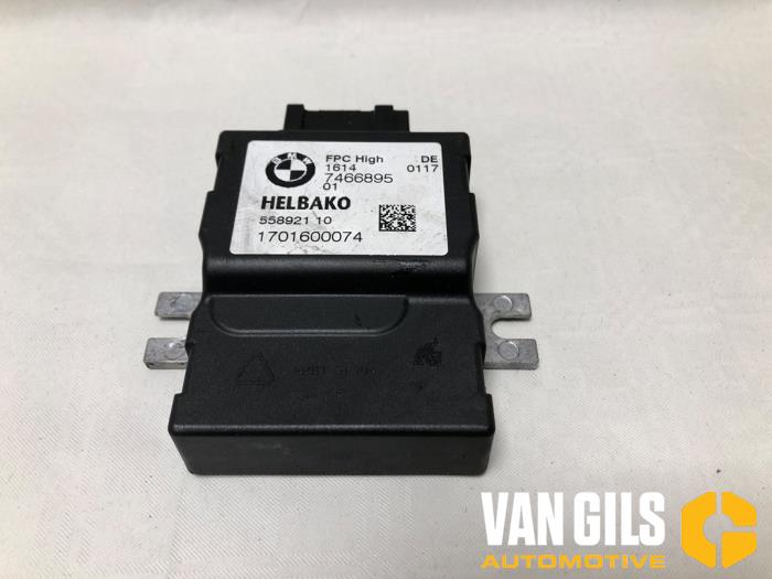 Usagé Module pompe carburant BMW 5 serie (G30) 540i xDrive 3.0 TwinPower Turbo 24V Prix sur demande proposé par Van Gils Automotive