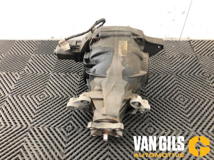 Gebrauchte Differential hinten Mercedes GLC AMG (X253) 4.0 63 S AMG 4.0 V8 32V Turbo 4-Matic+ Preis € 2.359,50 Mit Mehrwertsteuer angeboten von Van Gils Automotive
