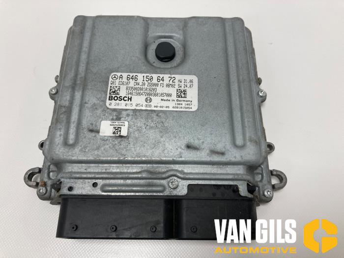 Used Engine management computer Mercedes Sprinter 3t (906.61) 209 CDI 16V Price on request offered by Van Gils Automotive