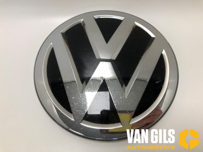 Używane Emblemat Volkswagen Passat Variant (3G5) 2.0 TDI 16V 150 Cena na żądanie oferowane przez Van Gils Automotive