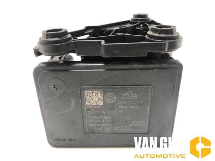 ABS Pumpe Volkswagen Passat Variant (3G5), 2014 / 2024 2.0 TDI 16V 150, Kombi/o, Diesel, 1.968cc, 110kW (150pk), FWD, DFGA, 2015-11 / 2024-03 (Gebraucht)