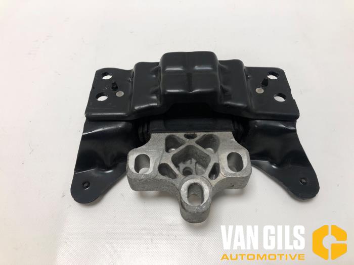 Usagé Support boîte de vitesse Volkswagen Passat Variant (3G5) 2.0 TDI 16V 150 Prix sur demande proposé par Van Gils Automotive