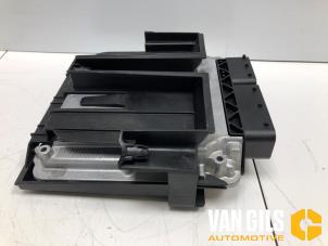 Engine management computer from a BMW 5 serie Touring (F11) 530d 24V Blue Performance 2012