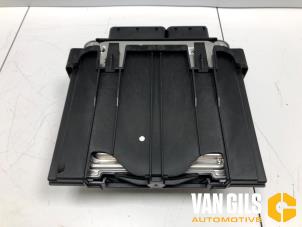 Engine management computer from a BMW 5 serie Touring (F11) 530d 24V Blue Performance 2012
