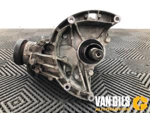 Differential hinten van een Volkswagen Multivan T7 2012