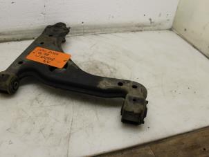 Used Front wishbone, left Opel Astra G (F70) 2.0 DI 16V Price € 40,00 Margin scheme offered by Van Gils Automotive