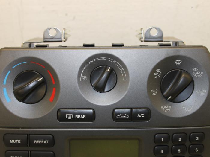 Heater control panel from a Jaguar X-type 2.0 D 16V 2005