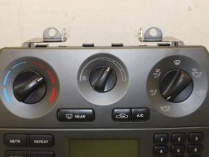Usados Panel de control de calefacción Jaguar X-type 2.0 D 16V Precio € 50,00 Norma de margen ofrecido por Van Gils Automotive