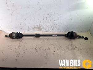 Used Front drive shaft, right Opel Astra J (PC6/PD6/PE6/PF6) 1.6 16V Ecotec Price € 54,00 Margin scheme offered by Van Gils Automotive