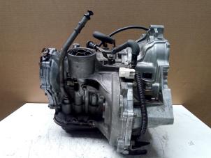 Used Gearbox Daihatsu Cuore (L251/271/276) 1.0 12V DVVT Price € 349,00 Margin scheme offered by Van Gils Automotive