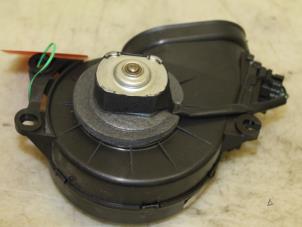 Used Heating and ventilation fan motor Peugeot 807 2.2 HDiF 16V Price € 45,00 Margin scheme offered by Van Gils Automotive