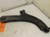 Front wishbone, right from a Renault Clio III (BR/CR), 2005 / 2014 1.4 16V, Hatchback, Petrol, 1.390cc, 72kW (98pk), FWD, K4J780, 2005-06 / 2012-12, BR0A; BR1A; CR0A; CR1A; BRCA; CRCA 2006