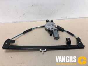 Usados Mecanismo de ventanilla de 4 puertas derecha delante Fiat Multipla (186) 1.6 16V 100 SX,ELX Precio € 50,00 Norma de margen ofrecido por Van Gils Automotive
