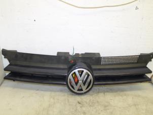 Usagé Calandre Volkswagen Golf Prix € 40,00 Règlement à la marge proposé par Van Gils Automotive