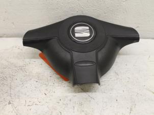 Usagé Airbag gauche (volant) Seat Leon (1M1) 1.6 16V Prix € 75,00 Règlement à la marge proposé par Van Gils Automotive
