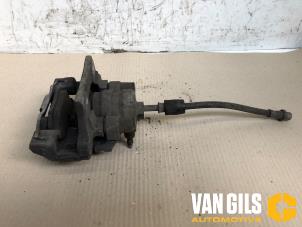 Used Rear brake calliper, right BMW 3 serie (E90) 320d 16V Price € 30,00 Margin scheme offered by Van Gils Automotive