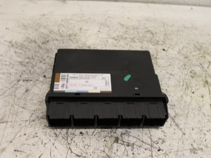 Used Computer, miscellaneous Ford Mondeo III 1.8 16V Price € 60,00 Margin scheme offered by Van Gils Automotive