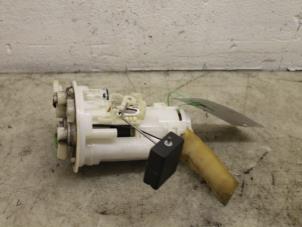 Begagnade Bensinpump Suzuki Alto (RF410) 1.1 16V Pris € 59,99 Marginaltabell erbjuds av Van Gils Automotive