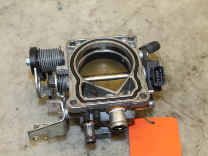 Throttle body from a Saab 9-3 I (YS3D) 2.0t 16V 2000