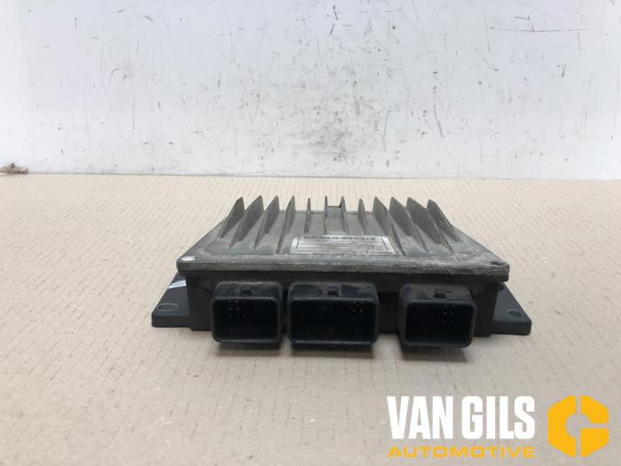 Used Engine management computer Renault Clio II Societe (SB) 1.5 dCi 65 Price € 150,00 Margin scheme offered by Van Gils Automotive