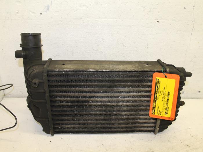 Usagé Intercooler Peugeot Boxer (230L) 2.5TD di 350L 12V Prix € 60,00 Règlement à la marge proposé par Van Gils Automotive