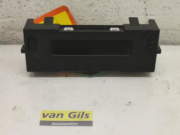 Begagnade Innerdisplay Renault Kangoo Express (FW) 1.6 16V Pris € 30,00 Marginaltabell erbjuds av Van Gils Automotive