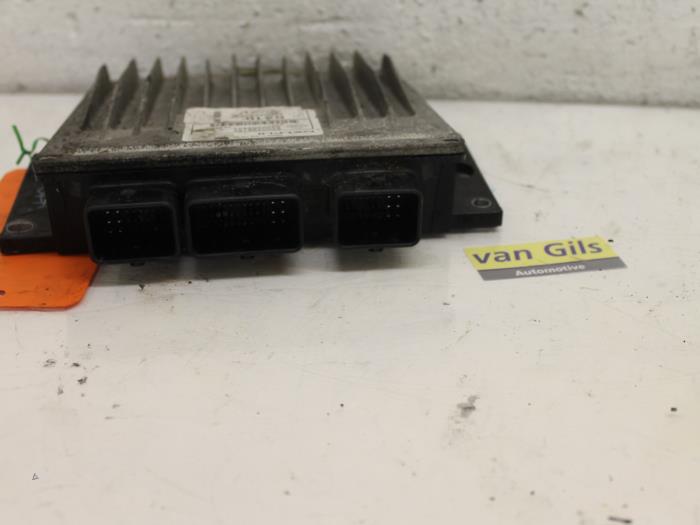 Used Engine management computer Renault Kangoo Express (FC) 1.5 dCi 60 Price € 150,00 Margin scheme offered by Van Gils Automotive