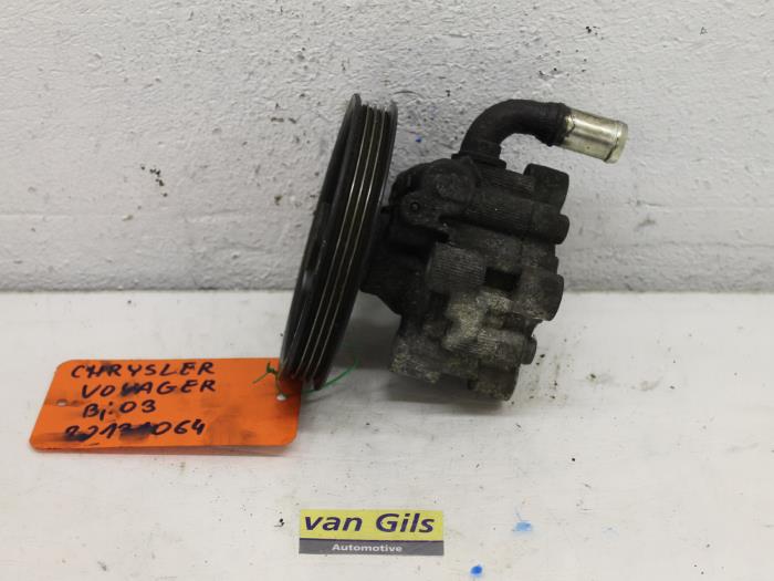 Usagé Pompe direction assistée Chrysler Voyager/Grand Voyager (RG/RS) 2.5 CRD 16V Prix € 60,00 Règlement à la marge proposé par Van Gils Automotive