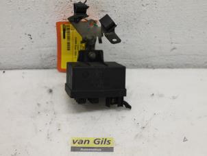 Used Glow plug relay Fiat Stilo (192A/B) 1.9 JTD 115 Price € 35,00 Margin scheme offered by Van Gils Automotive