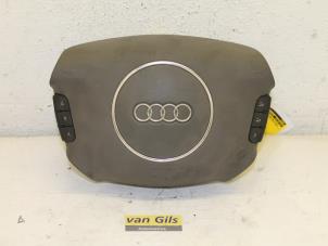 Usados Airbag izquierda (volante) Audi A6 Quattro (C5) 2.5 TDI V6 24V Precio € 75,00 Norma de margen ofrecido por Van Gils Automotive