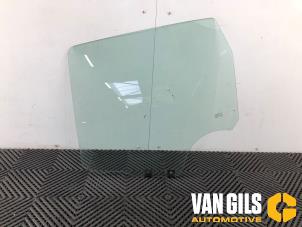 Used Rear door window 4-door, left Dacia Duster (HS) 1.6 16V 4x4 Price € 55,00 Margin scheme offered by Van Gils Automotive