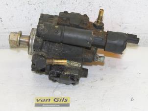 Used Diesel pump Peugeot 307 (3A/C/D) 2.0 HDi 90 Price € 150,00 Margin scheme offered by Van Gils Automotive
