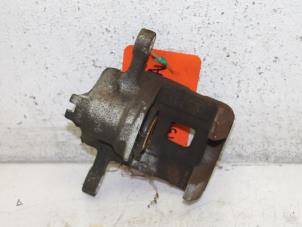 Used Rear brake calliper, left Hyundai i20 1.2i 16V Price € 30,00 Margin scheme offered by Van Gils Automotive