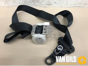 Used Rear seatbelt, right Citroen C1 1.0 12V Price € 30,00 Margin scheme offered by Van Gils Automotive