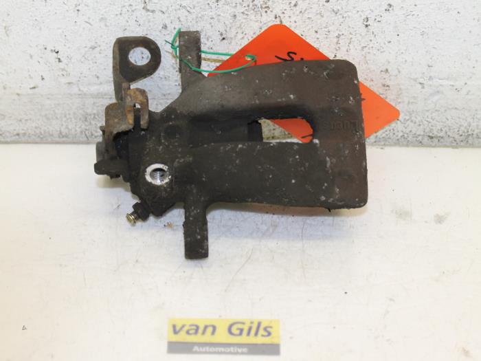 Rear brake calliper, left from a Opel Astra G (F69) 2.0 DTi 16V 2001