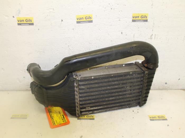 Usados Intercooler Opel Zafira (F75) 2.2 DTI 16V Precio € 60,00 Norma de margen ofrecido por Van Gils Automotive