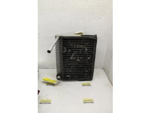 Used Heating radiator Renault Espace (JK) 2.2 dCi 150 16V Grand Espace Price € 30,00 Margin scheme offered by Van Gils Automotive