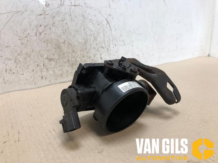 Throttle body from a Ford Focus 1 Wagon 1.6 16V 1999