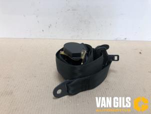 Used Front seatbelt, right Peugeot 807 2.2 HDiF 16V Price € 65,00 Margin scheme offered by Van Gils Automotive