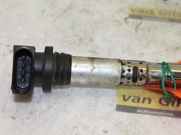 Usados Bobina Volkswagen Polo IV (9N1/2/3) 1.2 12V Precio € 25,00 Norma de margen ofrecido por Van Gils Automotive
