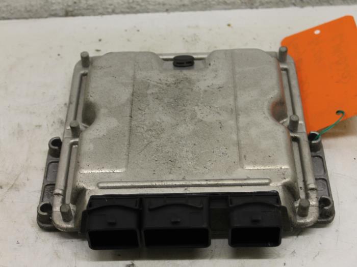 Used Engine management computer Peugeot 307 (3A/C/D) 2.0 HDi 110 FAP Price € 150,00 Margin scheme offered by Van Gils Automotive