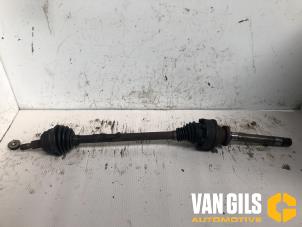 Usagé Arbre de transmission arrière droit Volkswagen Golf Prix € 74,99 Règlement à la marge proposé par Van Gils Automotive