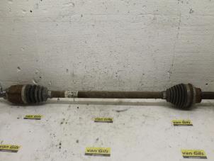Used Drive shaft, rear left Dacia Duster (HS) 1.6 16V 4x4 Price € 99,00 Margin scheme offered by Van Gils Automotive