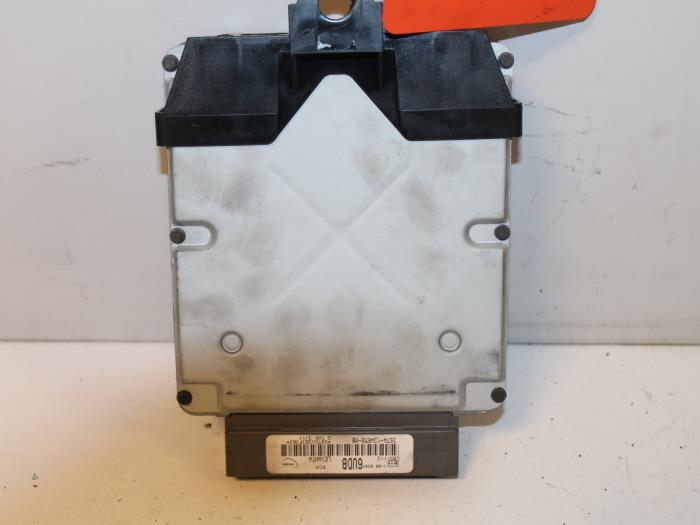 Used Engine management computer Ford Mondeo III Wagon 2.0 16V Price € 150,00 Margin scheme offered by Van Gils Automotive
