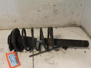 Used Front shock absorber rod, left Citroen Xsara Picasso (CH) 1.6 Price € 75,00 Margin scheme offered by Van Gils Automotive