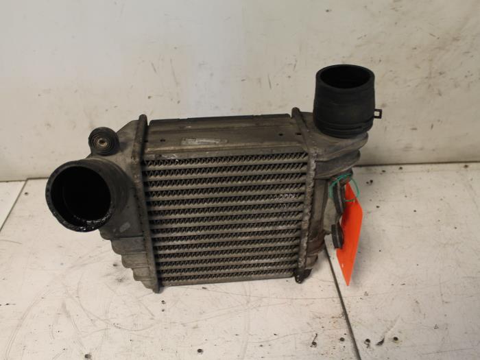 Gebrauchte Intercooler Rohr Volkswagen Bora (1J2) 1.9 TDI 90 Preis € 35,00 Margenregelung angeboten von Van Gils Automotive