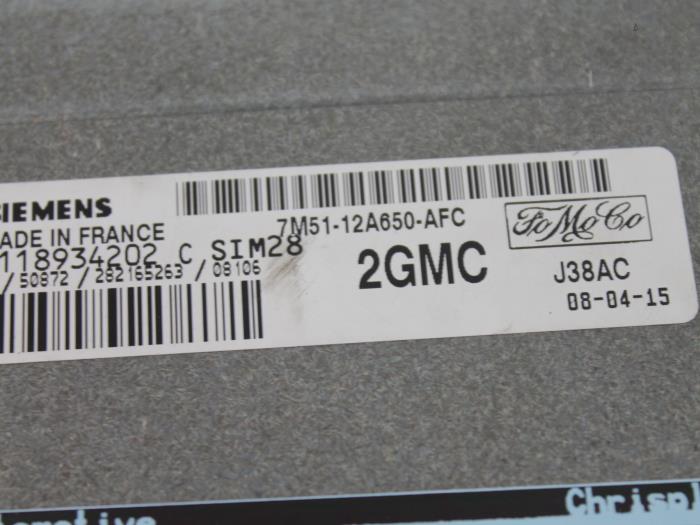 Used Engine management computer Ford Focus 2 1.6 16V Price € 149,00 Margin scheme offered by Van Gils Automotive