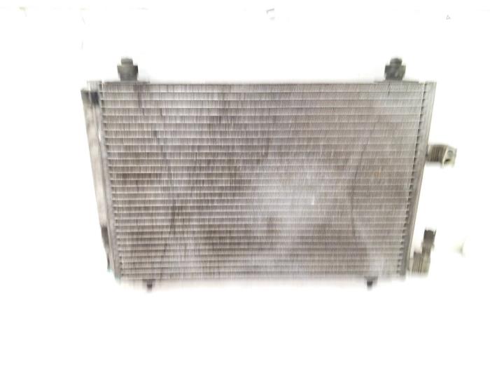 Air conditioning radiator from a Peugeot 407 SW (6E) 2.0 16V 2005