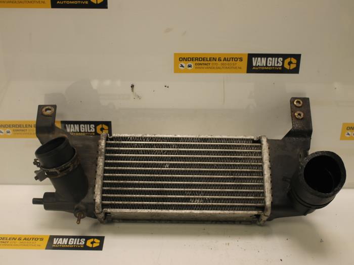 Usados Intercooler Mazda Premacy 2.0 DiTD 16V Comfort Precio € 60,00 Norma de margen ofrecido por Van Gils Automotive