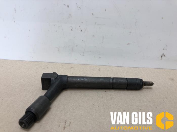 Injector (diesel) from a Opel Corsa 2002